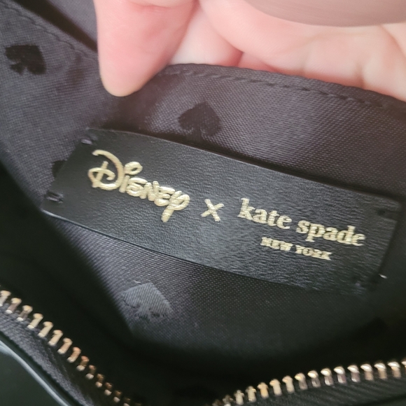 Kate Spade Disney X Minnie Mouse Camera Bag - Picture 13 of 16